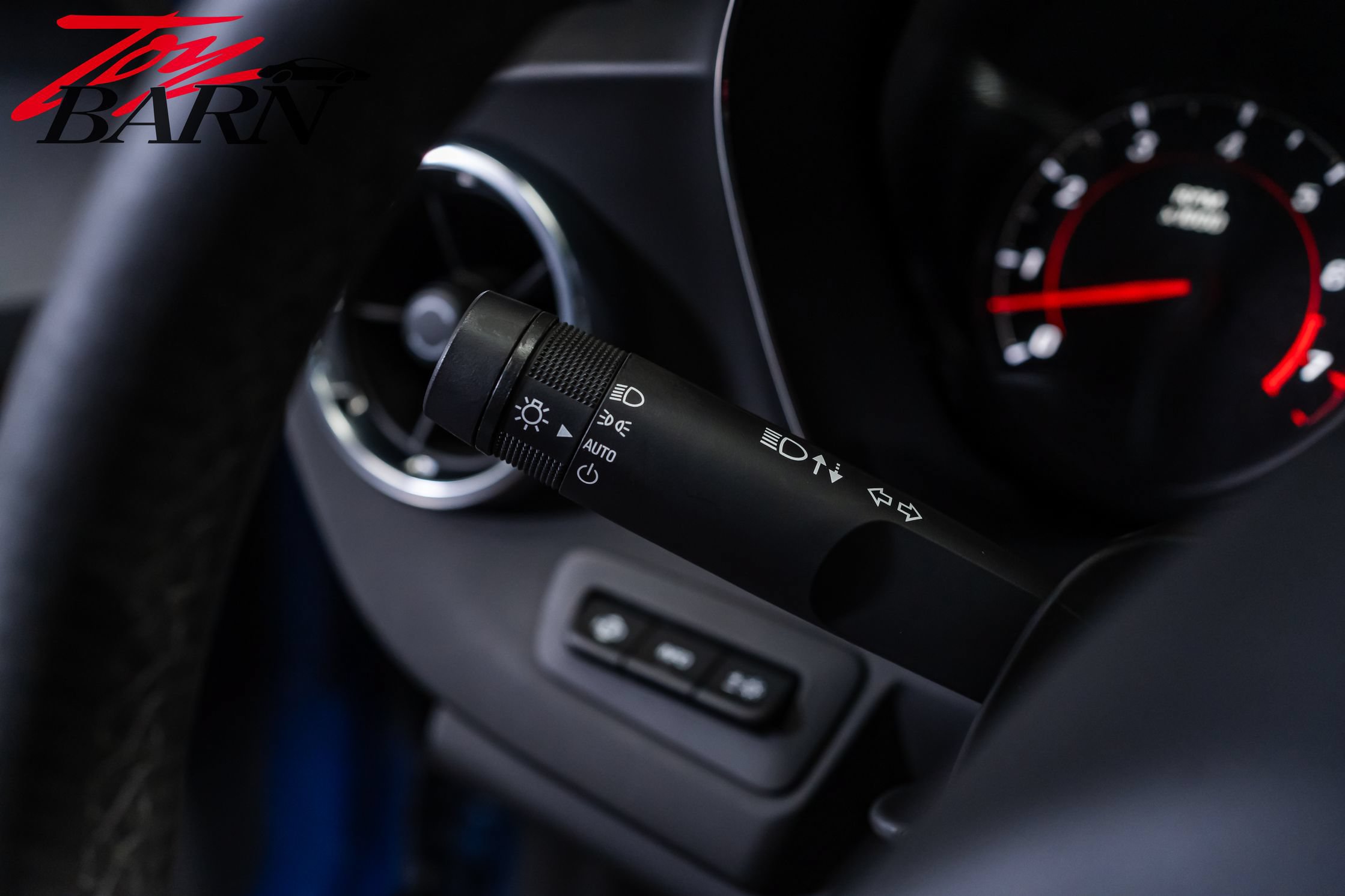 Used 2021 Chevrolet Camaro SS RWD image 35