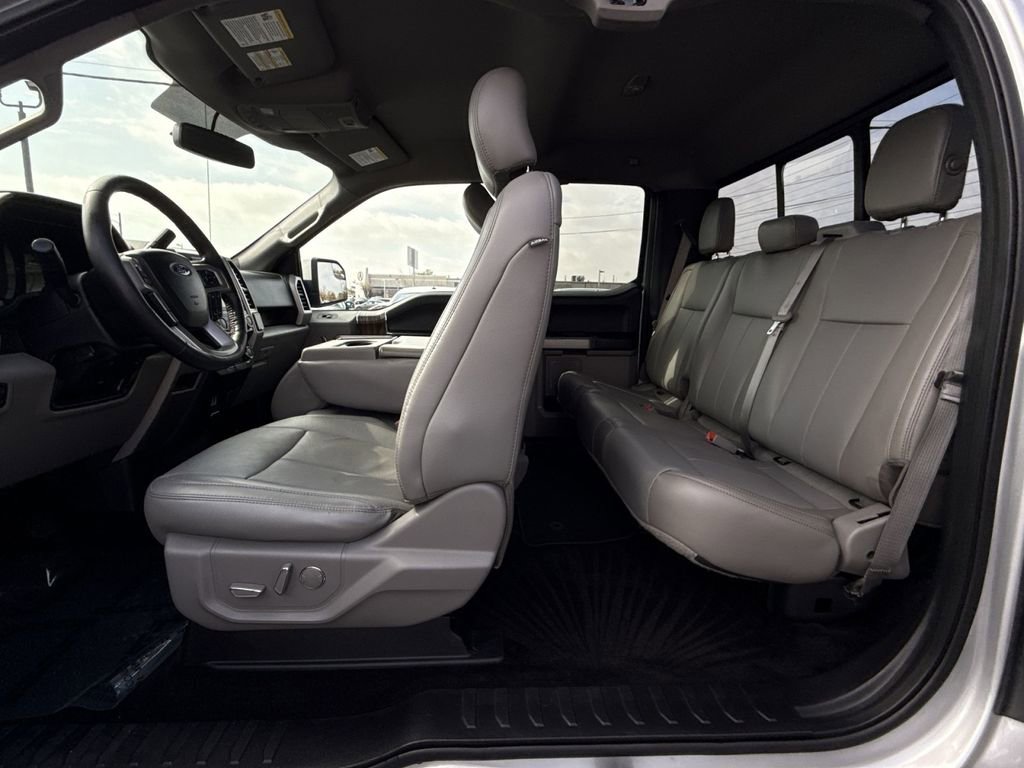 Used 2018 Ford F150 Lariat image 24