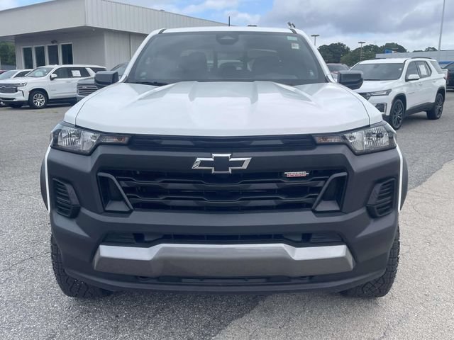 Used 2024 Chevrolet Colorado Trail Boss w/ Advanced Trailering Package AWD/4WD image 10