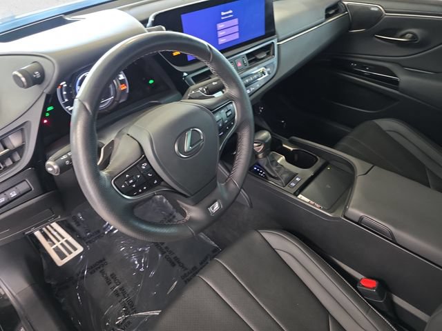 Certified 2024 Lexus ES 300h F Sport FWD image 16