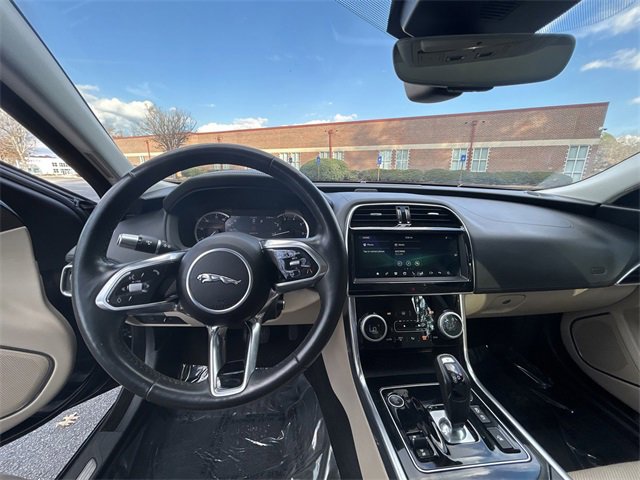 Used 2020 Jaguar XE S image 37