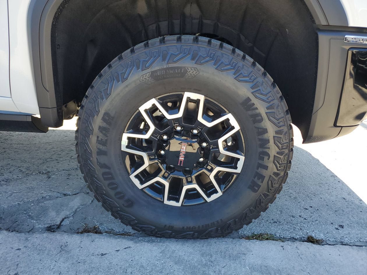 New 2026 GMC Sierra 2500 AT4X AWD/4WD image 6