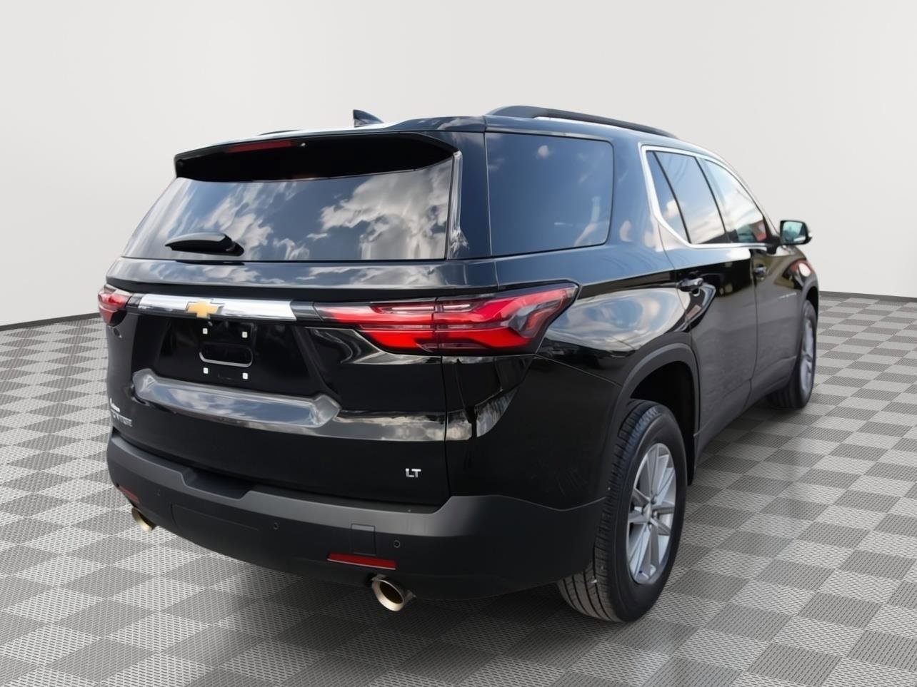 Certified 2022 Chevrolet Traverse LT image 5