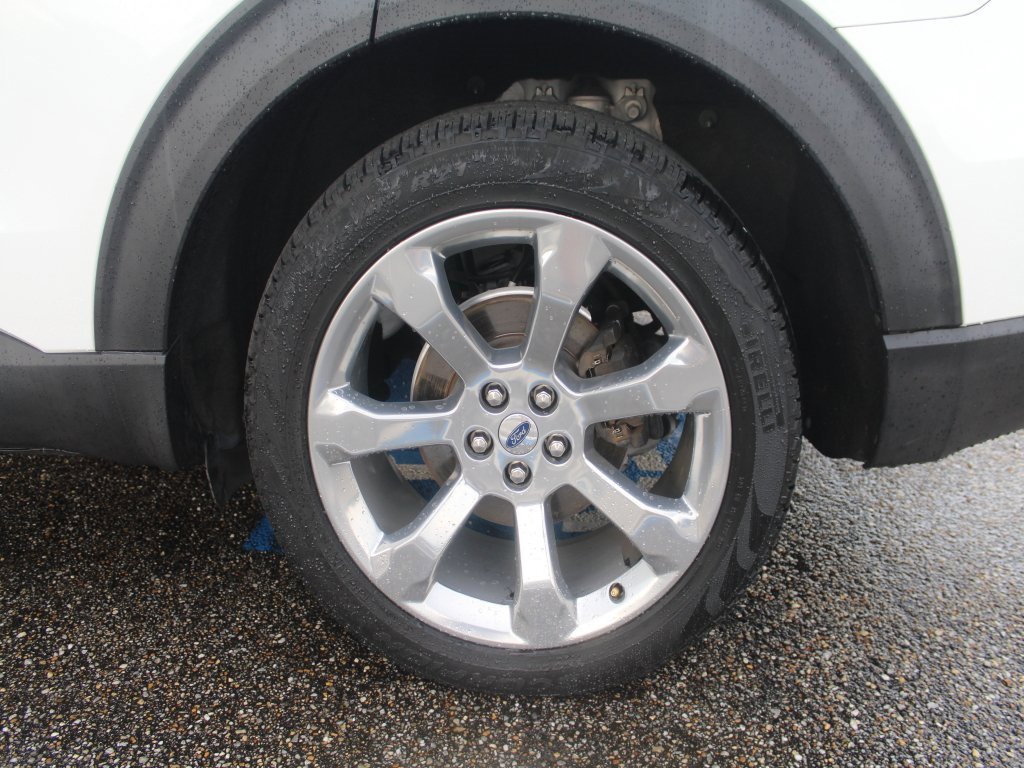 Used 2020 Ford Explorer Platinum w/ Premium Technology Package image 8