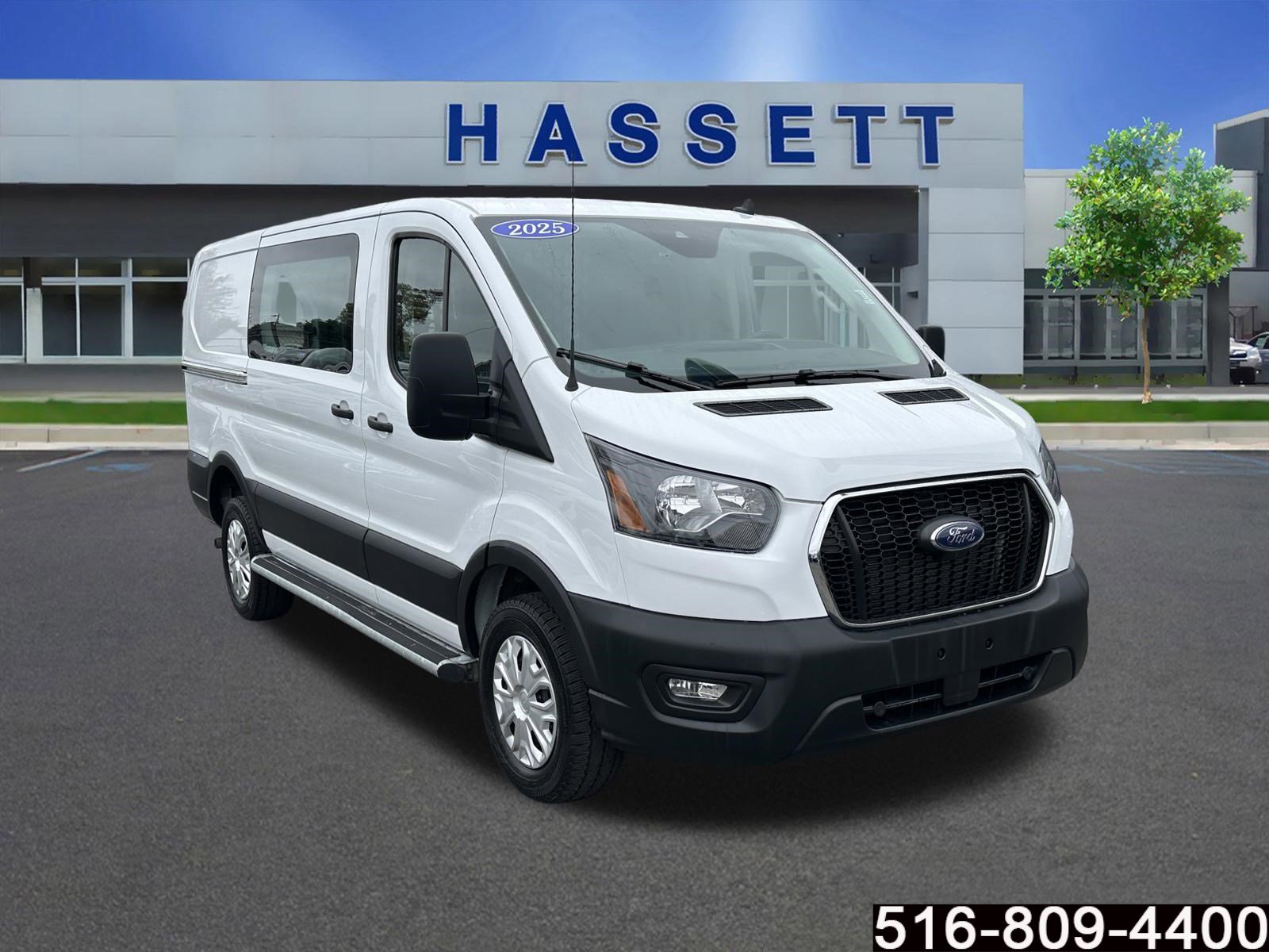 Used 2025 Ford Transit 250 Low Roof w/ Exterior Upgrade Package RWD image 1