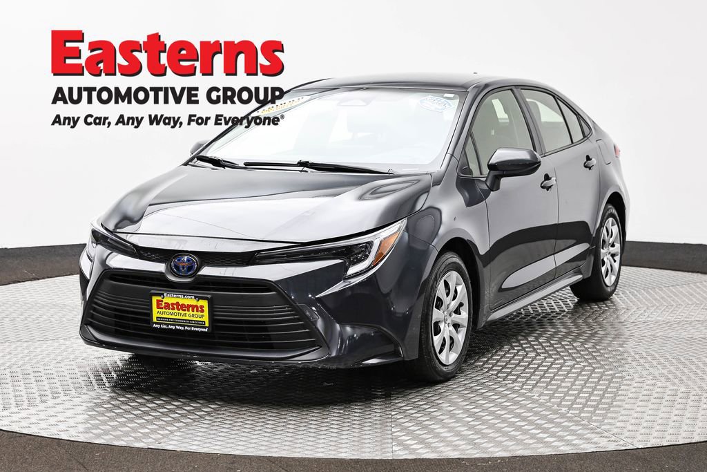 Used 2023 Toyota Corolla LE