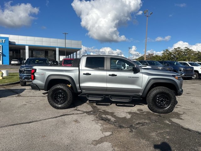 New 2026 Chevrolet Colorado ZR2 w/ ZR2 Bison Edition image 2
