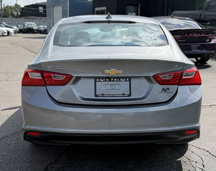 Used 2023 Chevrolet Malibu LT FWD image 5