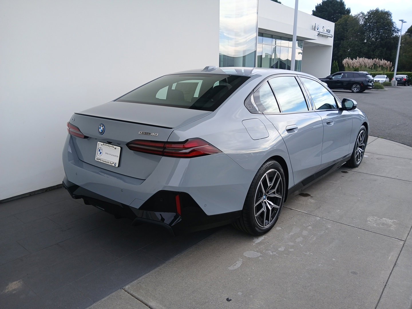 New 2026 BMW i5 eDrive40 w/ M Sport Package image 5