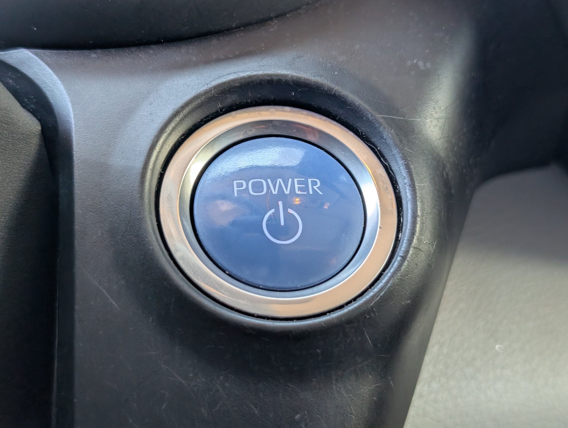 Used 2023 Toyota Sienna LE w/ LE Plus Package FWD image 22
