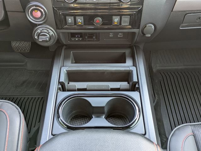 Used 2023 Nissan Titan PRO-4X AWD/4WD image 19