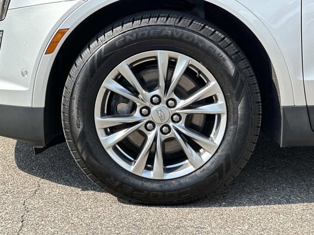 Used 2020 Cadillac XT5 Premium Luxury FWD image 8
