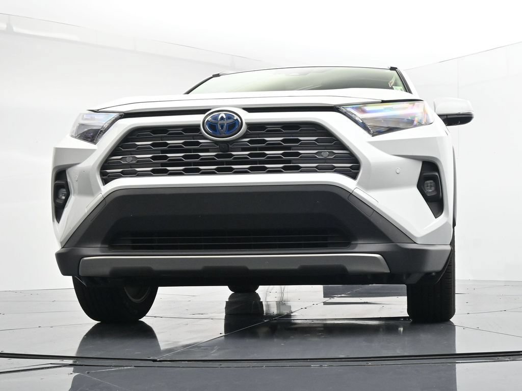 Used 2024 Toyota RAV4 Limited w/ Advanced Technology Package AWD/4WD image 31