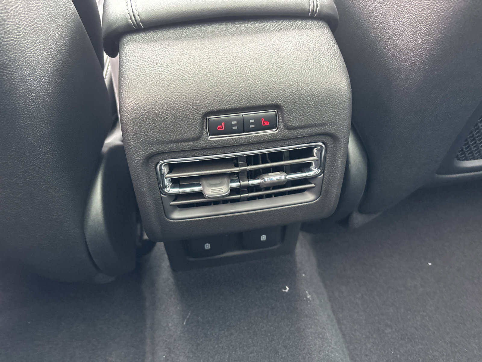 New 2026 Lincoln Corsair Grand Touring image 33