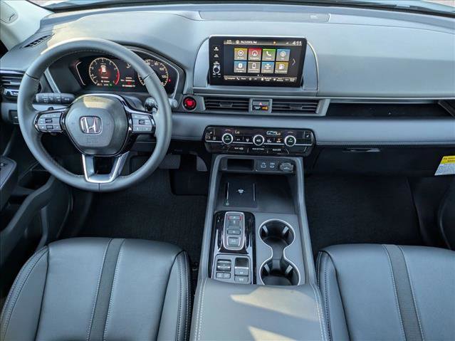 New 2025 Honda Pilot Touring image 15