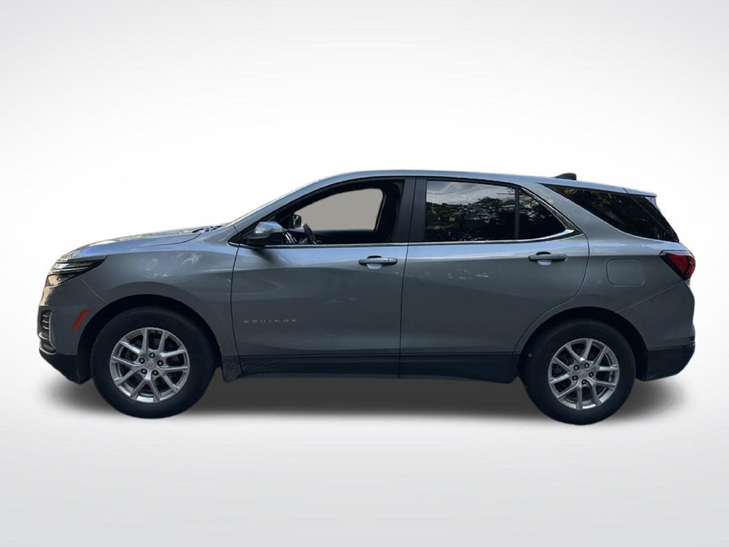 Used 2024 Chevrolet Equinox LT w/ LPO, Floor Liner Package FWD image 14