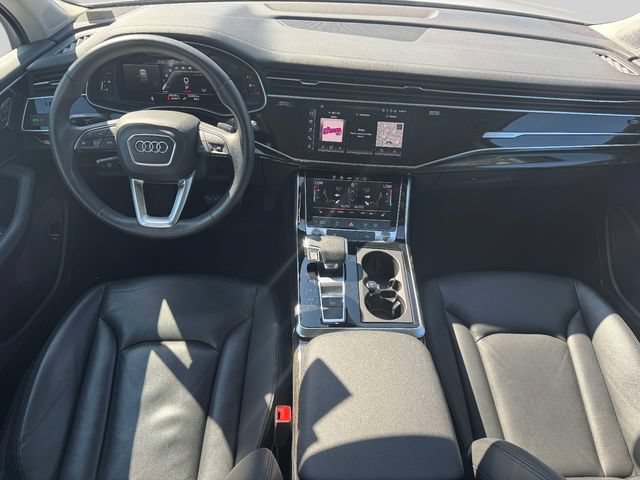 Used 2023 Audi Q7 2.0T Premium Plus w/ Premium Plus Package AWD/4WD image 19
