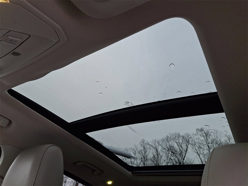 Used 2016 Ford Escape Titanium w/ Equipment Group 301A image 15