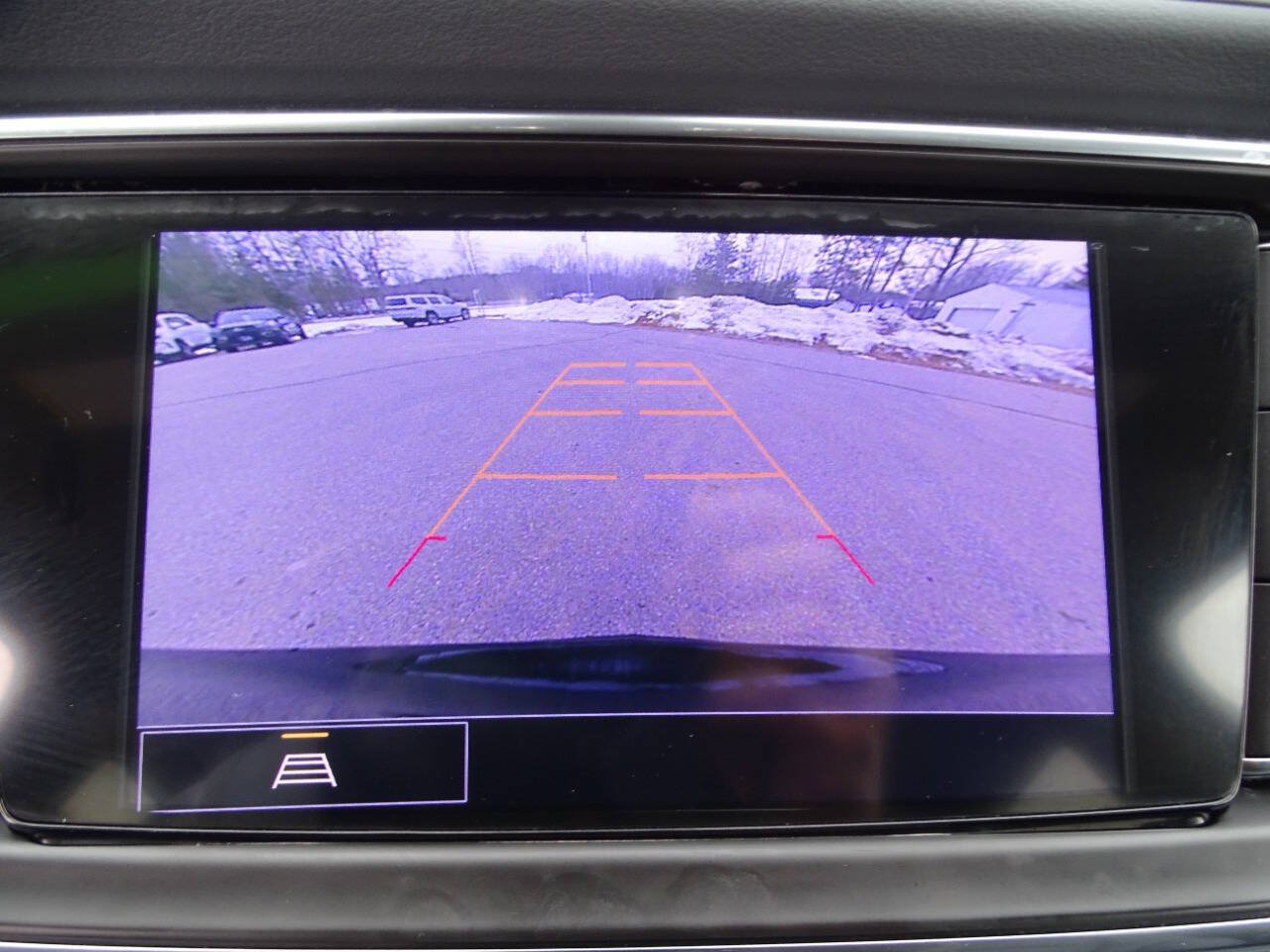 Used 2022 Buick Enclave AWD Essence w/ Sport Touring Edition image 27