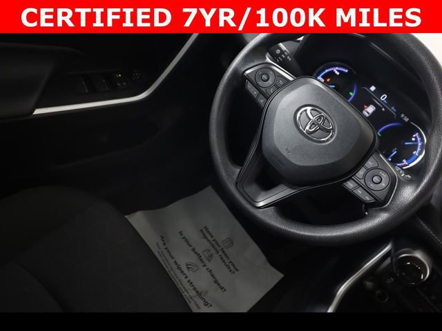 Used 2025 Toyota RAV4 XLE image 20