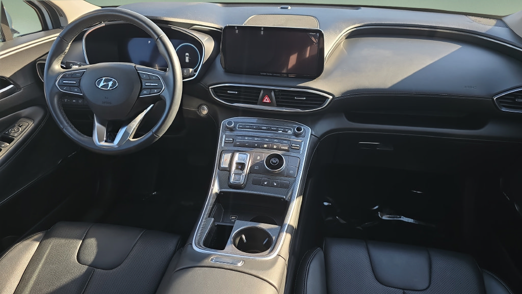 Certified 2023 Hyundai Santa Fe SEL w/ Premium Package FWD image 18