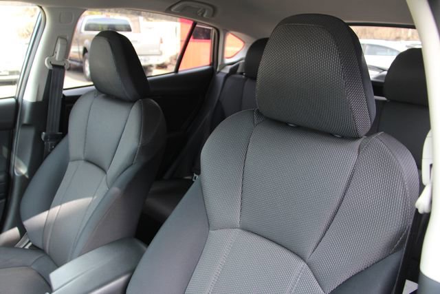 Certified 2023 Subaru Crosstrek 2.0i image 17