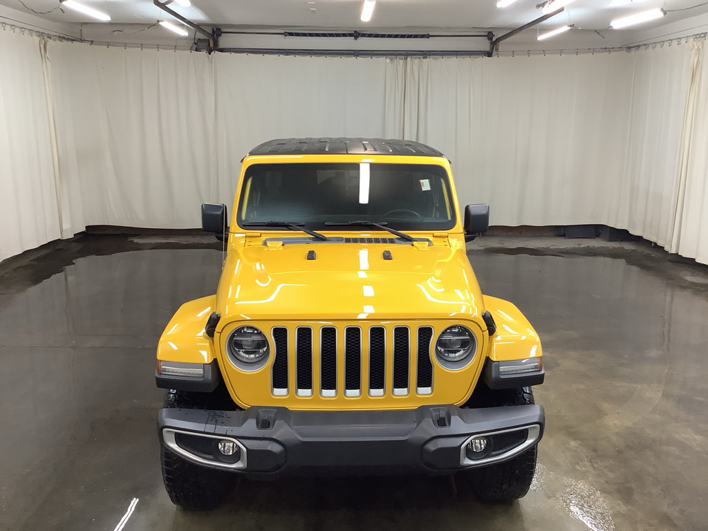 Used 2020 Jeep Wrangler Unlimited Sahara AWD/4WD image 3