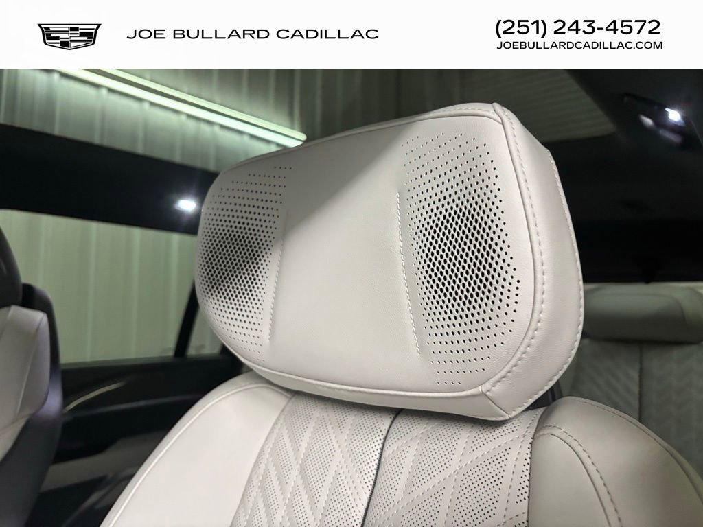 New 2026 Cadillac Escalade IQL Luxury image 7