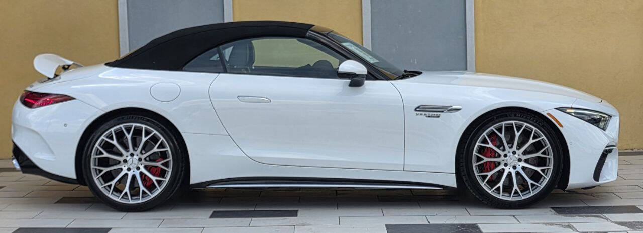 Used 2022 Mercedes-Benz SL 55 AMG 4MATIC image 11