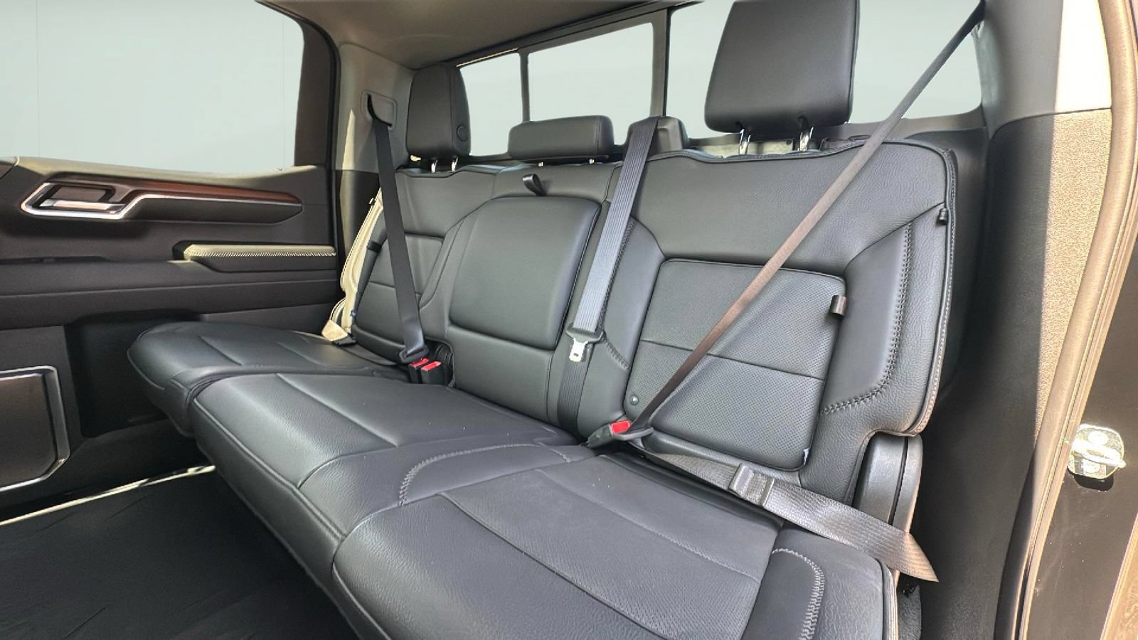 Used 2024 GMC Sierra 1500 Denali w/ Denali Reserve Package AWD/4WD image 26