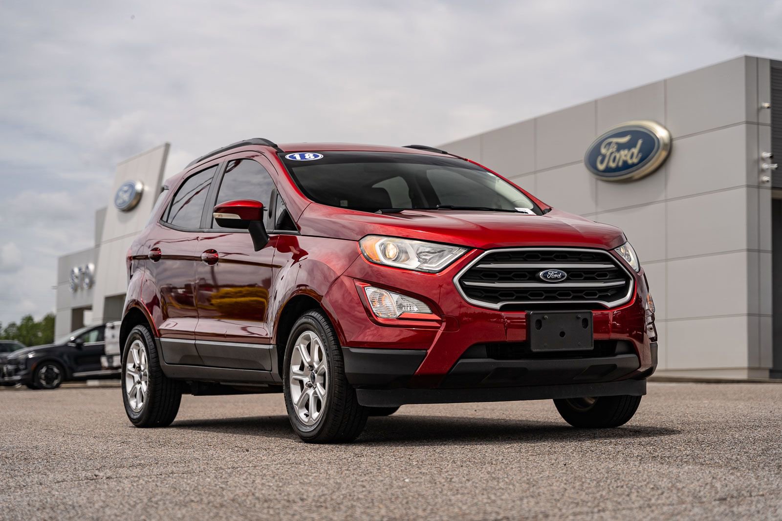 Certified 2018 Ford EcoSport SE w/ SE Convenience Package FWD image 1