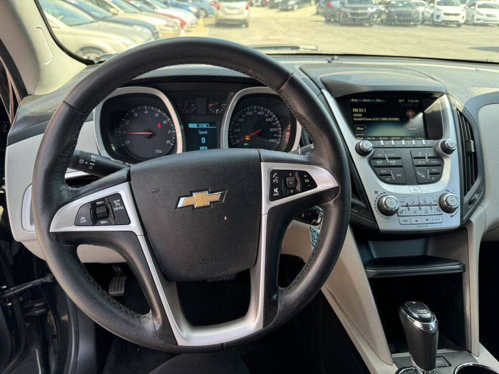 Used 2017 Chevrolet Equinox LT w/ Convenience Package image 11