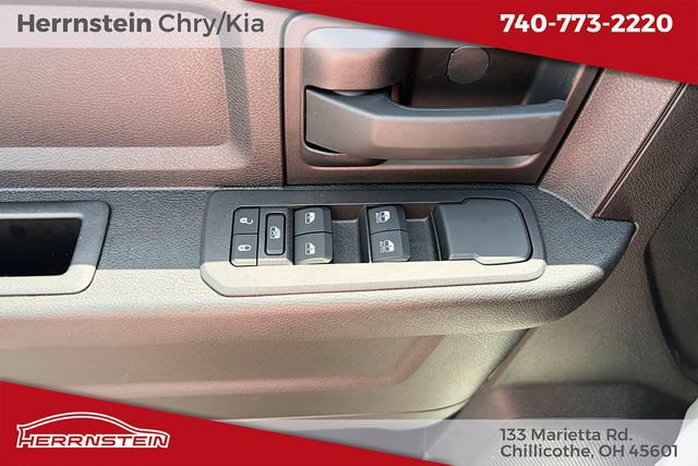 Used 2026 RAM 2500 Tradesman w/ Chrome Appearance Group AWD/4WD image 15