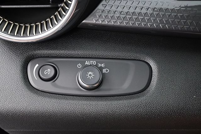 New 2026 Chevrolet Trax ACTIV w/ Driver Confidence Package FWD image 32