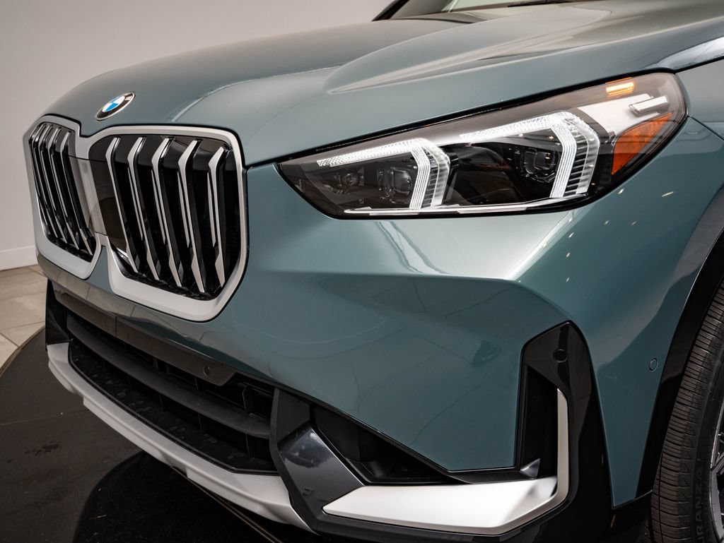 New 2026 BMW X1 xDrive28i w/ Convenience Package AWD/4WD image 3