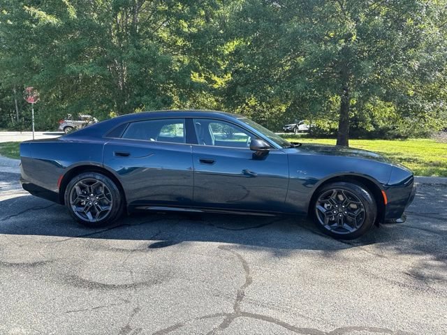 New 2026 Dodge Charger R/T w/ Driver Convenience Group AWD/4WD image 4