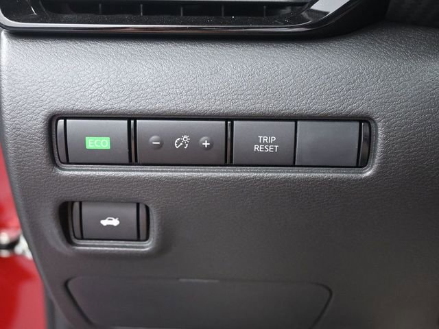 Used 2025 Nissan Sentra SV FWD image 14