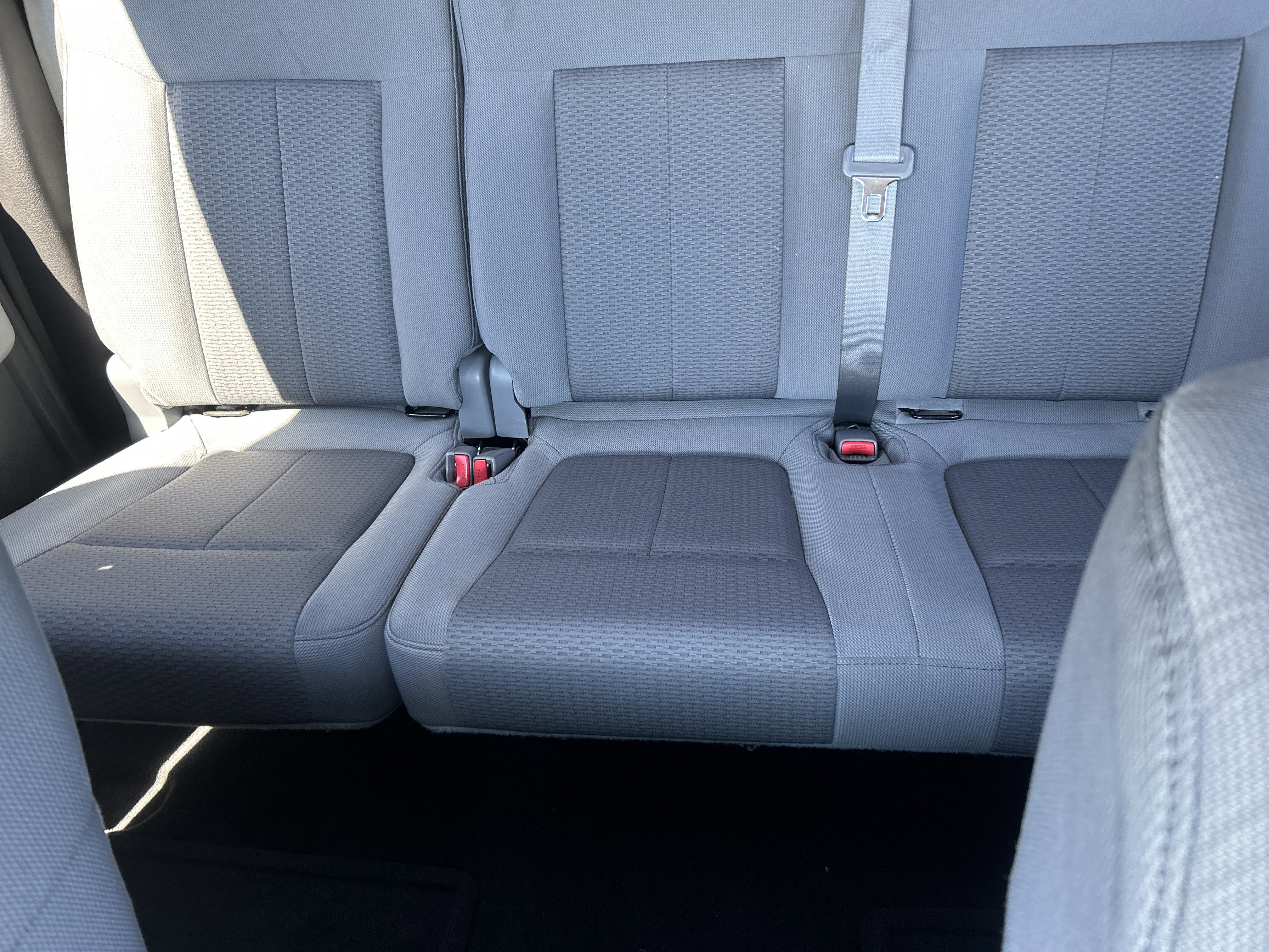 Used 2011 Ford F150 XLT w/ XLT Chrome Pkg image 32