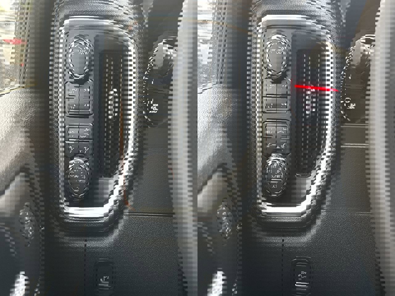 Used 2020 Chevrolet Silverado 2500 LT w/ All Star Edition image 16