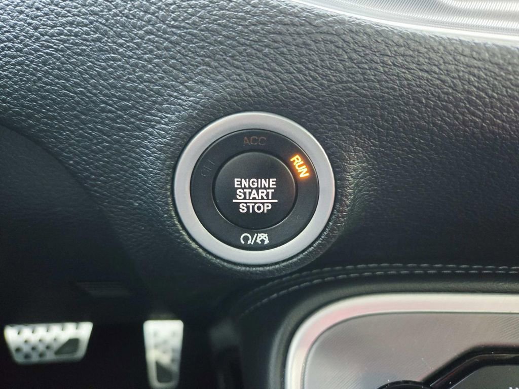 Used 2022 Dodge Challenger SXT w/ Blacktop Package image 28