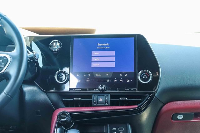 Certified 2025 Lexus NX 250 FWD w/ Accessory Package (2T) image 15