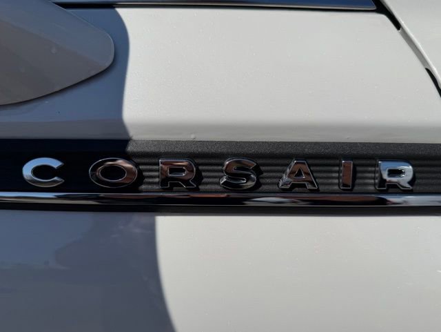 Used 2023 Lincoln Corsair AWD w/ Equipment Group 101A image 9