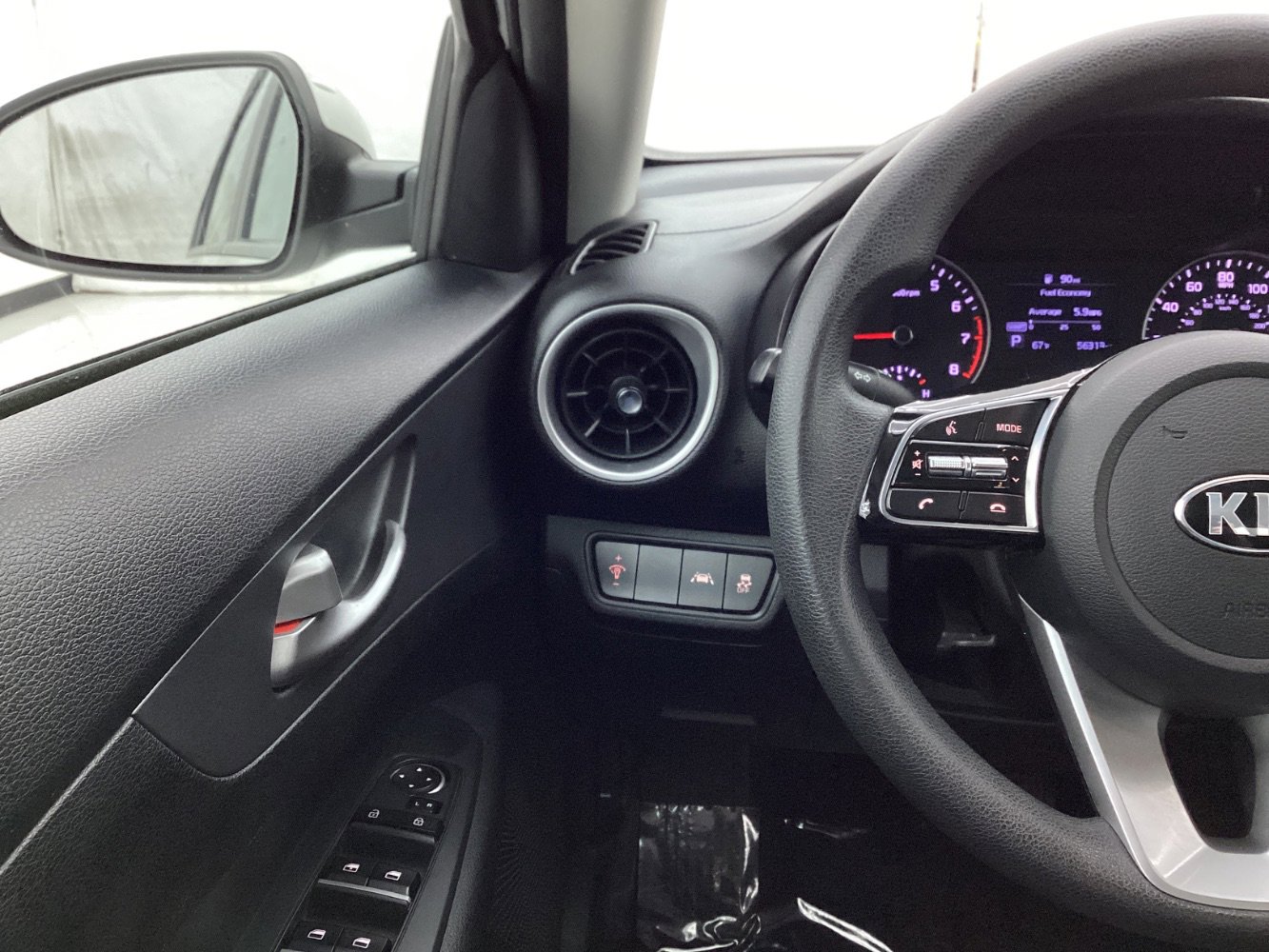 Used 2019 Kia Forte LXS FWD image 32