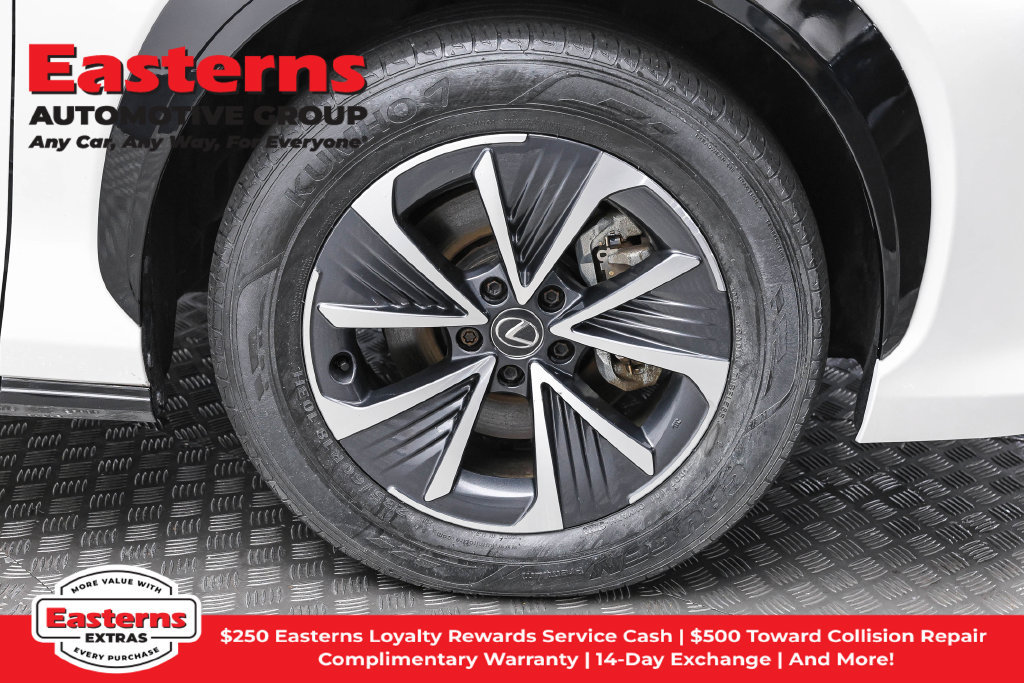 Used 2024 Lexus RZ 300e Premium w/ Accessory Package (Z1) FWD image 32