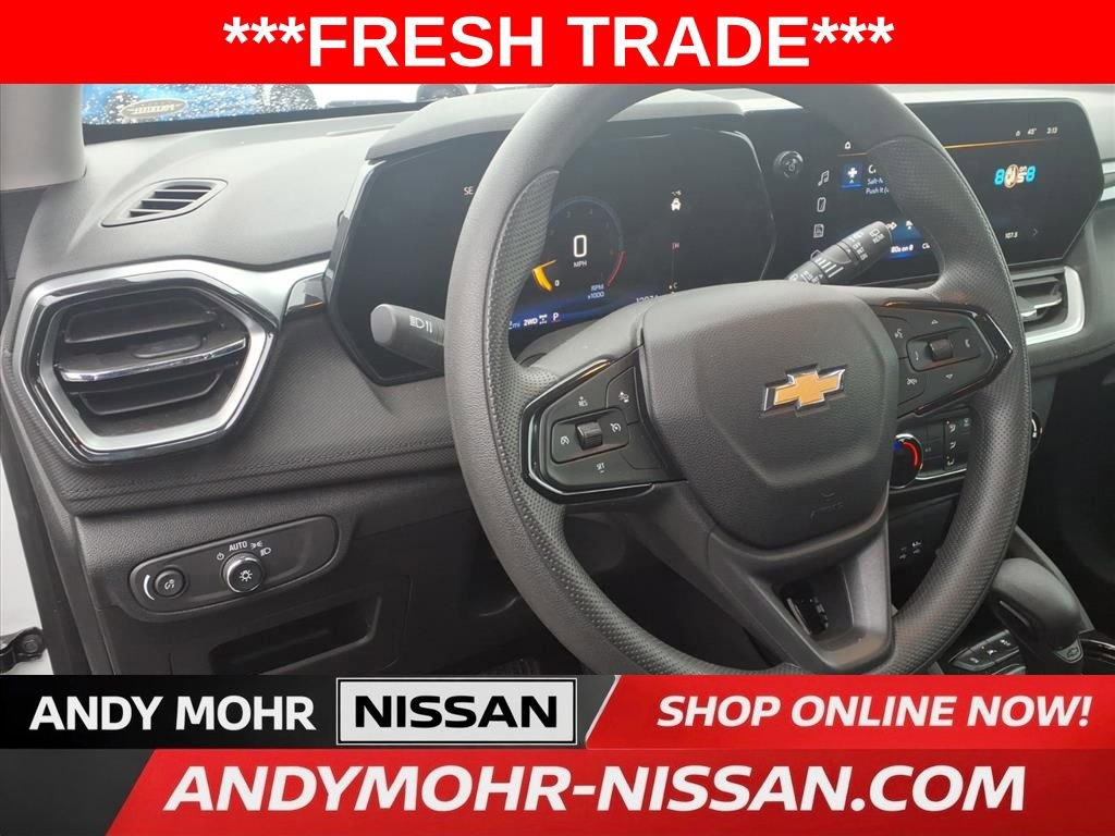 Used 2024 Chevrolet TrailBlazer LS image 16