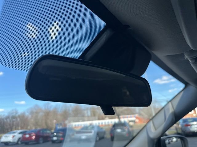 Used 2023 Nissan Frontier SV w/ SV Convenience Package image 24