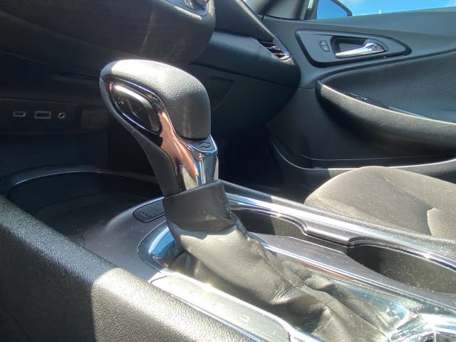 Used 2023 Chevrolet Malibu LT FWD image 22