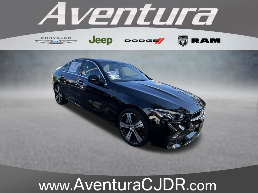 Used 2025 Mercedes-Benz C 300 4MATIC Sedan 360° Tour