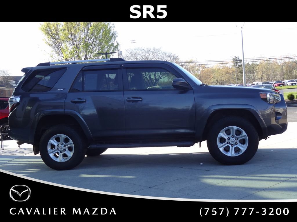 Used 2019 Toyota 4Runner SR5 image 3