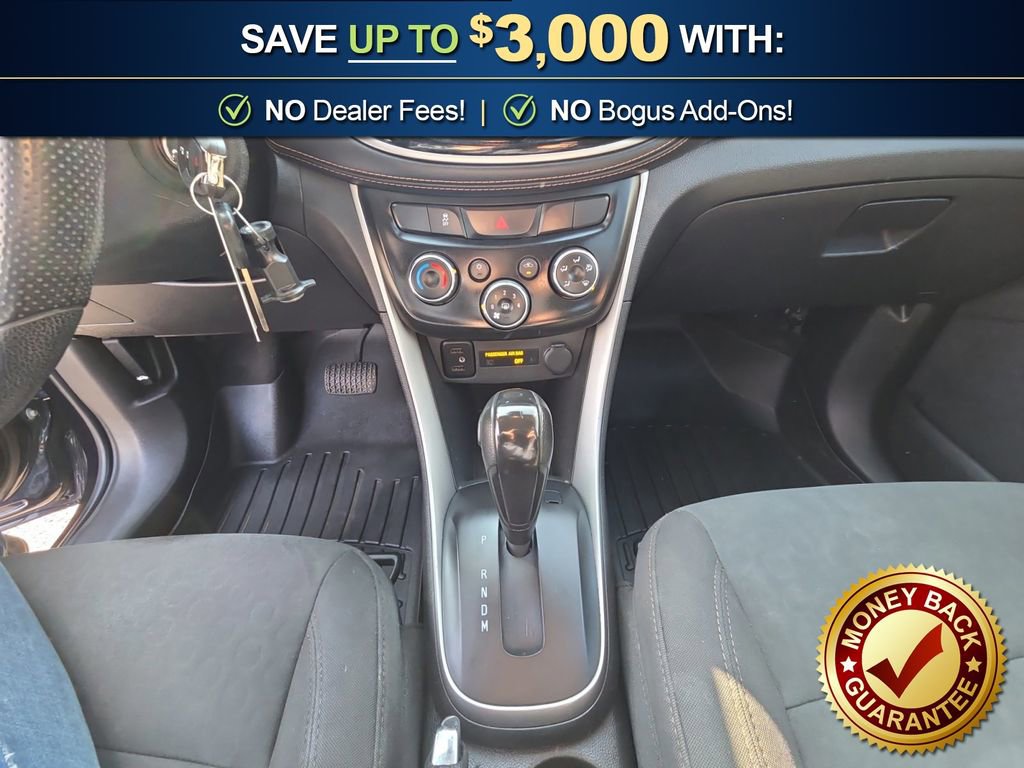 Used 2021 Chevrolet Trax LS image 20